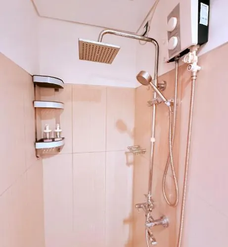 Comfy With Fast Wifi Near Moa By One Guest Place Aparthotel Manila